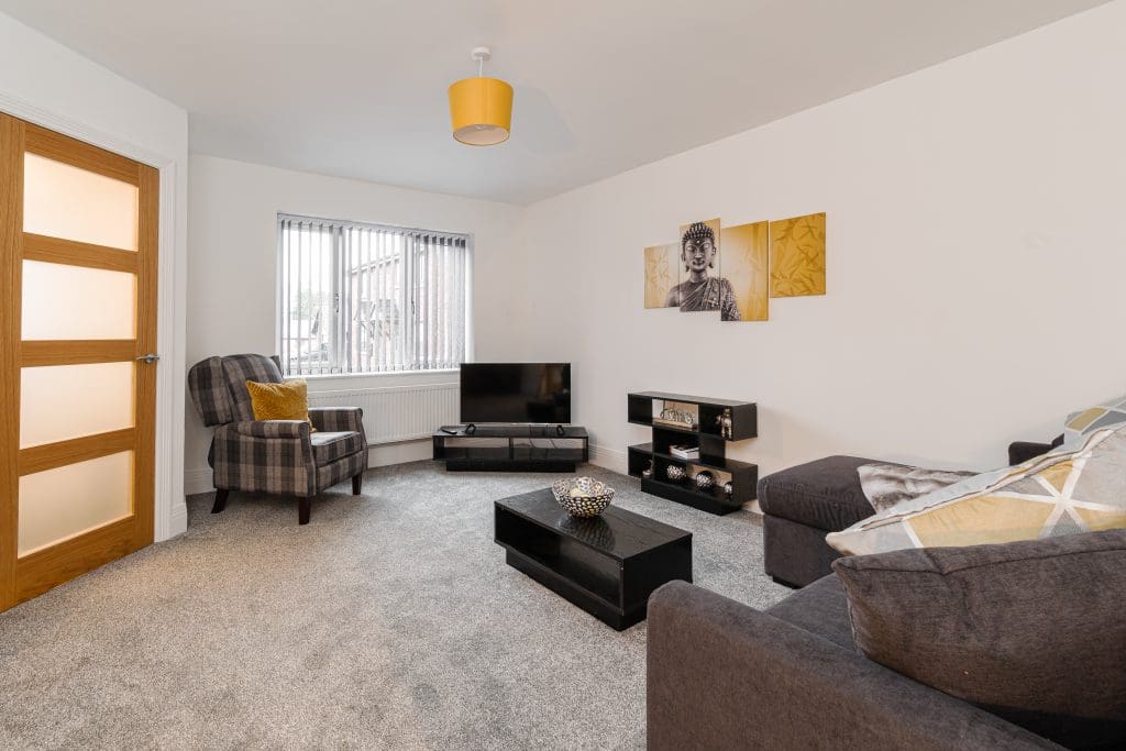 3 Bedroom (6 Bed), 2.5 Bathroom – Preston, Lancashire, England, UK