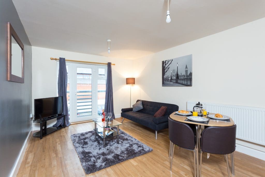 2 Bed, 2 Bath Apartment – Derby, Derbyshire, England, UK