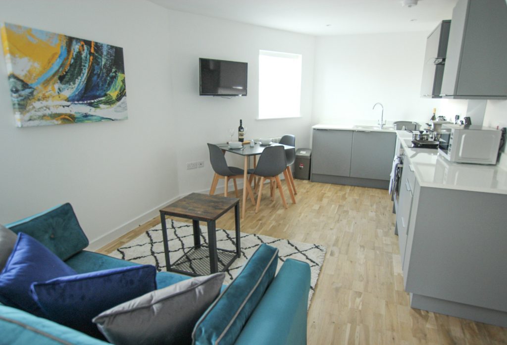 1 Bedroom (2 Beds), 1 Bathroom House – Rhosneigr, Wales, UK