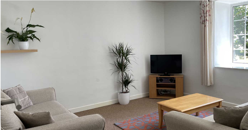 2 Bedroom (3 Beds), 1 Bathroom Apartment – Truro, Cornwall, England, UK