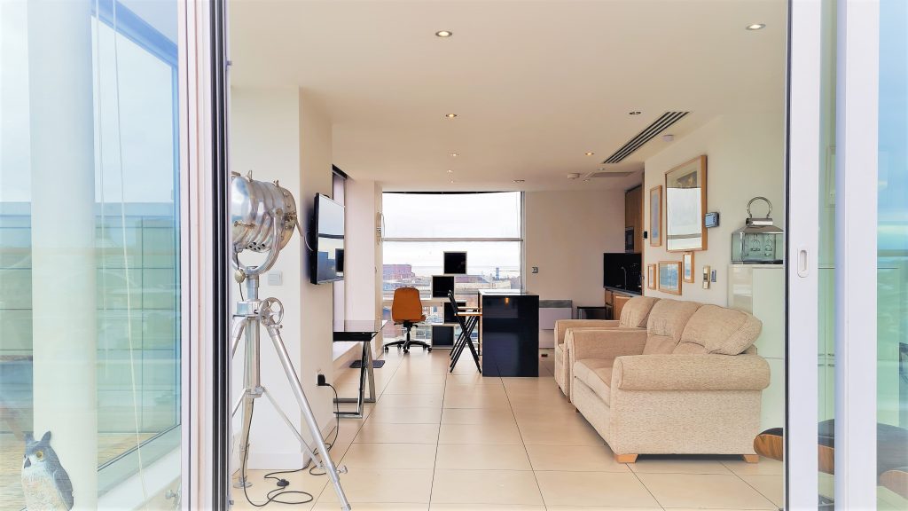 2 Bedroom, 2 Bathroom Penthouse Apartment Located In Liverpool, Merseyside, England, UK