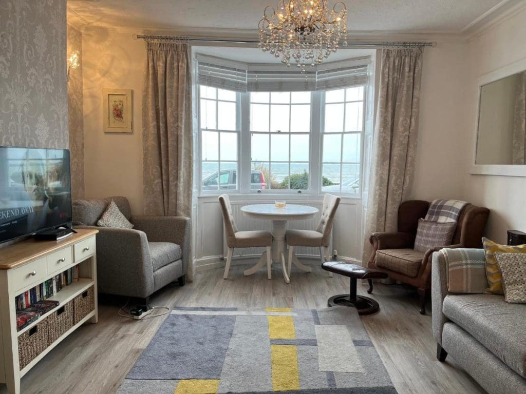 5 Bedroom, 6 Bathroom House – Weymouth, Dorset, England, UK
