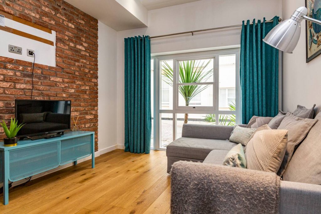 1 Bedroom, 1 Bathroom Apartment x2 – Nottingham, Nottinghamshire, England, UK