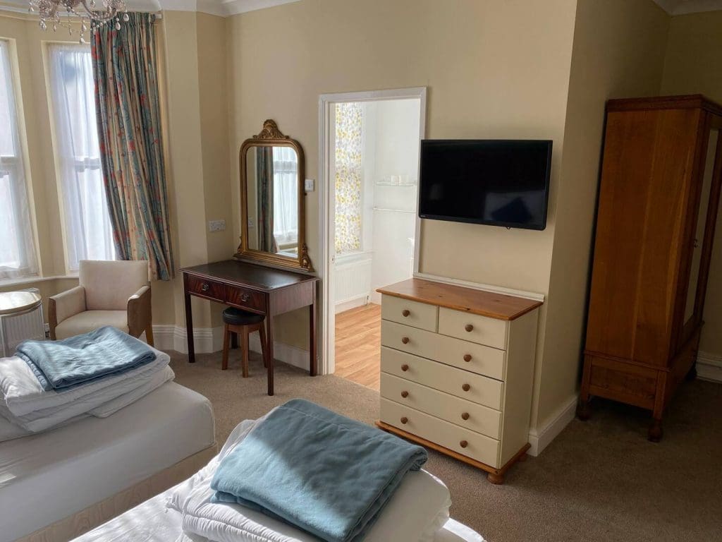 1 Bedroom (3 Beds) 1 Bathroom Studio Apartment – Nottingham, Nottinghamshire, England, UK