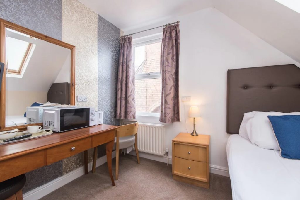 1 Bedroom, 1 Bathroom Studio Apartment – Nottingham, Nottinghamshire, England, UK