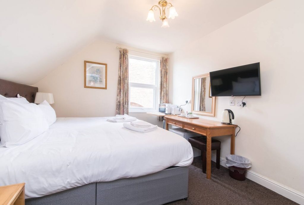 1 Bedroom (2 Beds), 1 Bathroom Studio Apartment – Nottingham, Nottinghamshire, England, UK