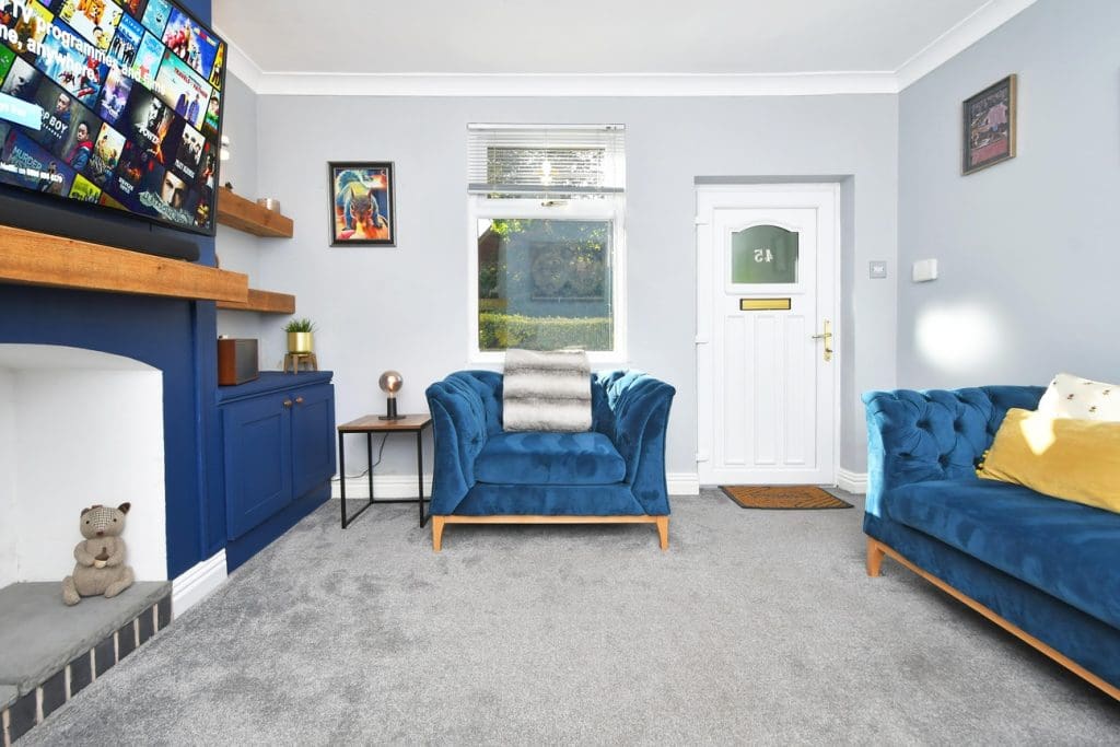 2 Bedroom, 1 Bathroom House Located In Stoke-On-Trent, Staffordshire, England,UK