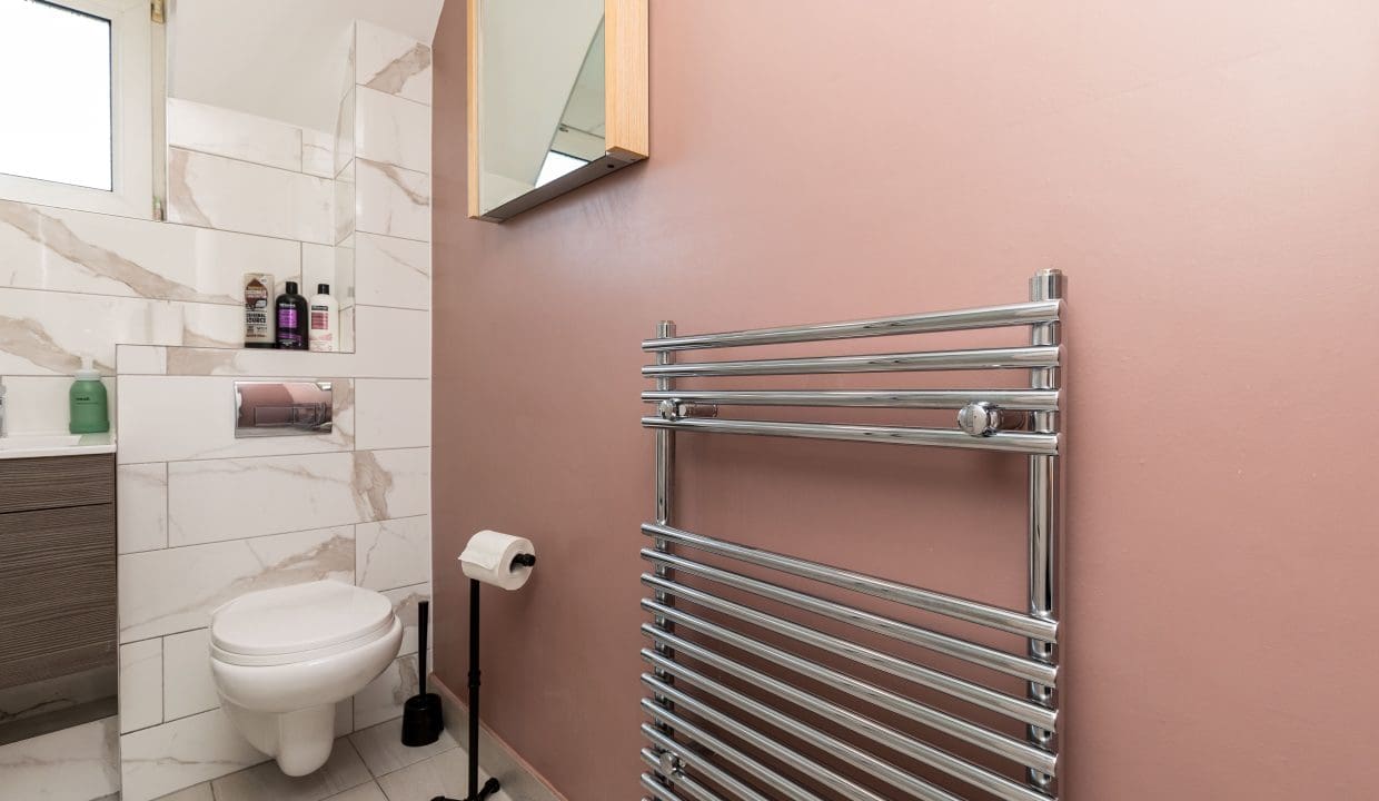 Heated towel rail