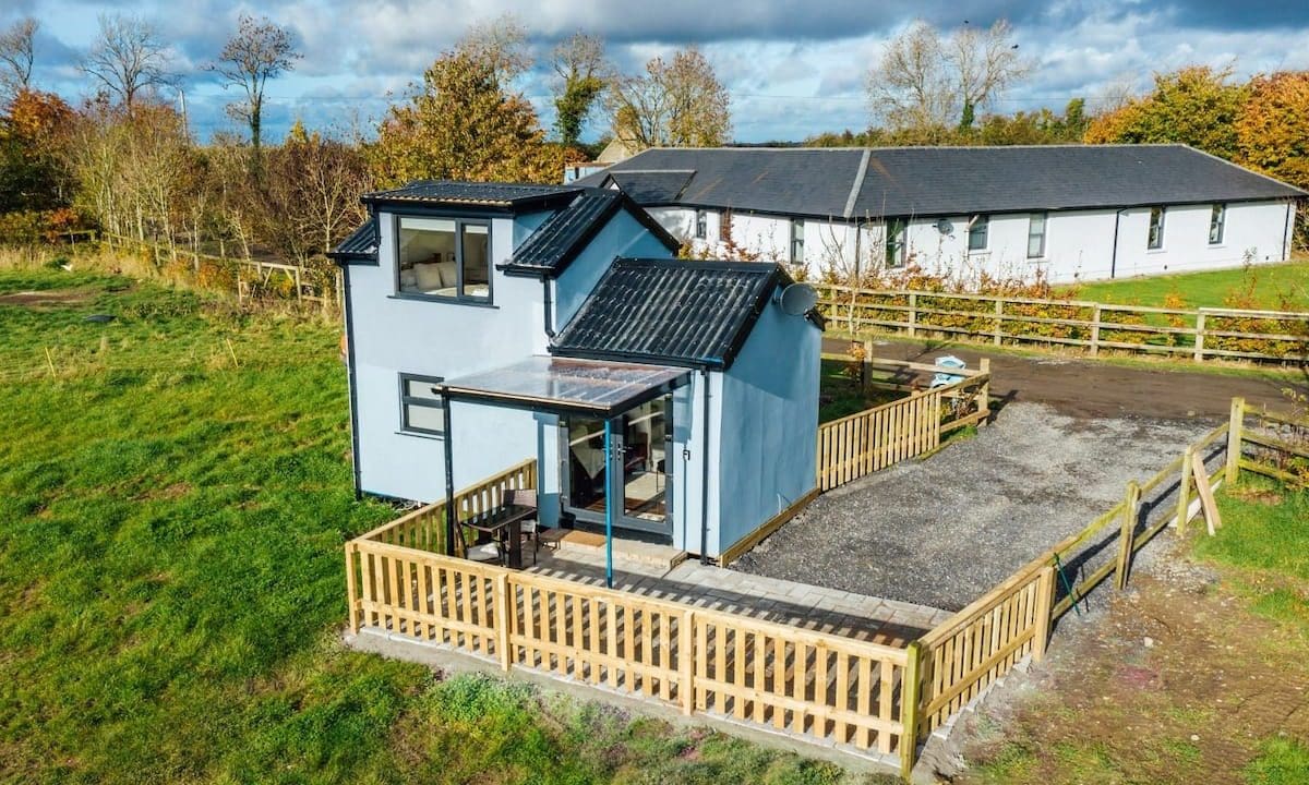 7b55cd80-8ff8-4d69-976f-2a9691c71550[1]