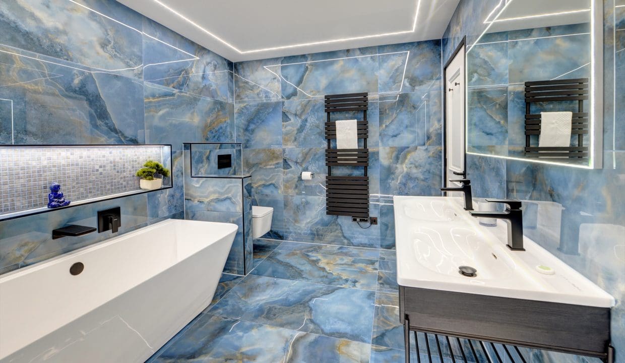 _DSC5764And8more_Fusion-Interior