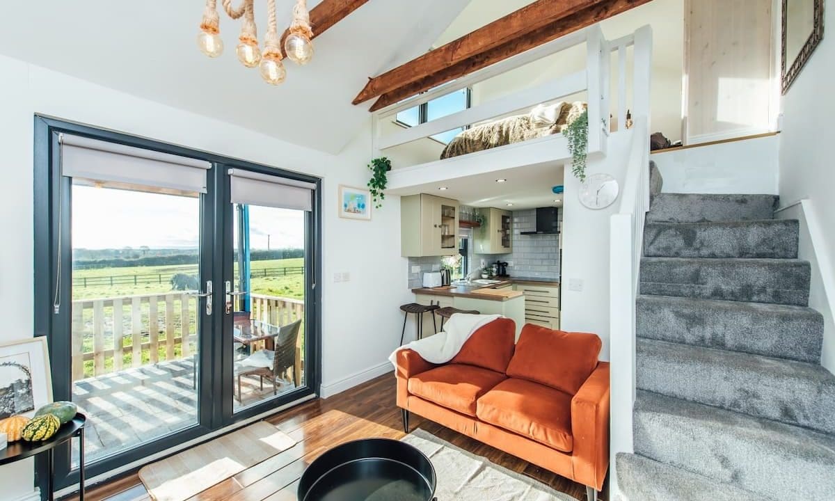 ee89e3e3-5006-4f5e-864b-1d9b907b67cf[1]