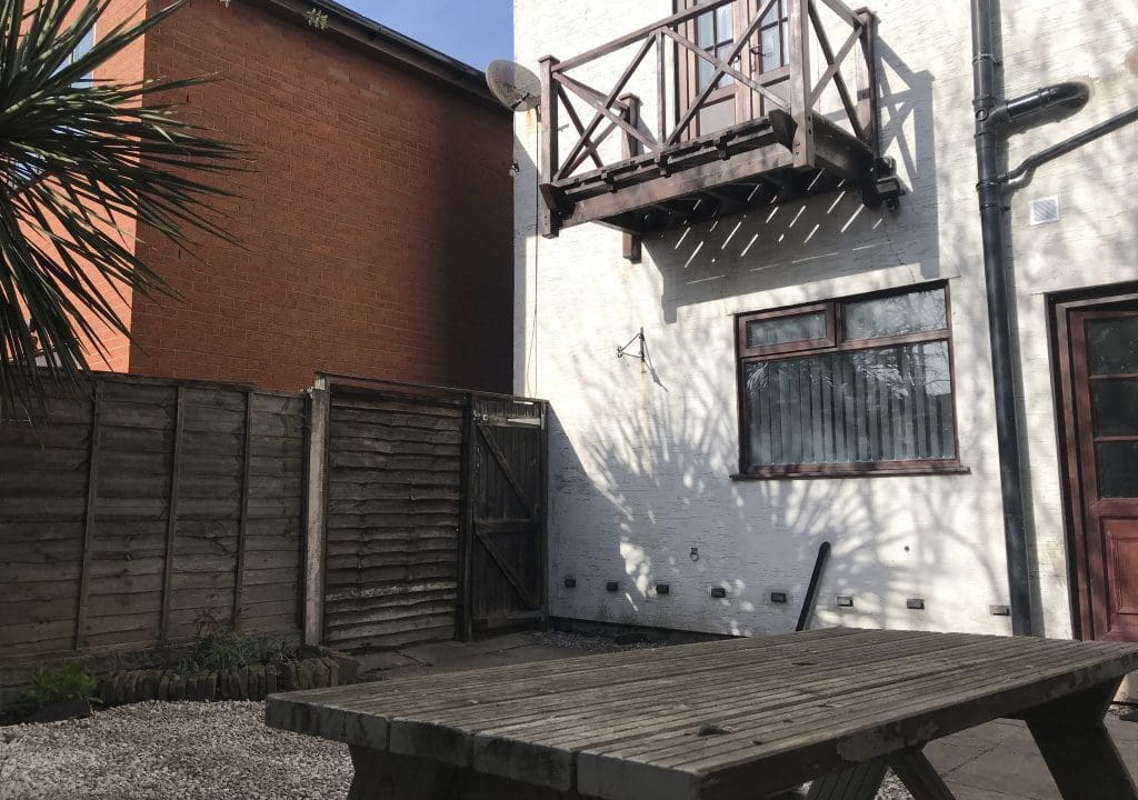 9673253e524ad030dcc6d188efa9b912a06d7ba0ea8e5759fea0a7162b093995-da58c6e8a4_v0_w1024xh0_rDEF[1]