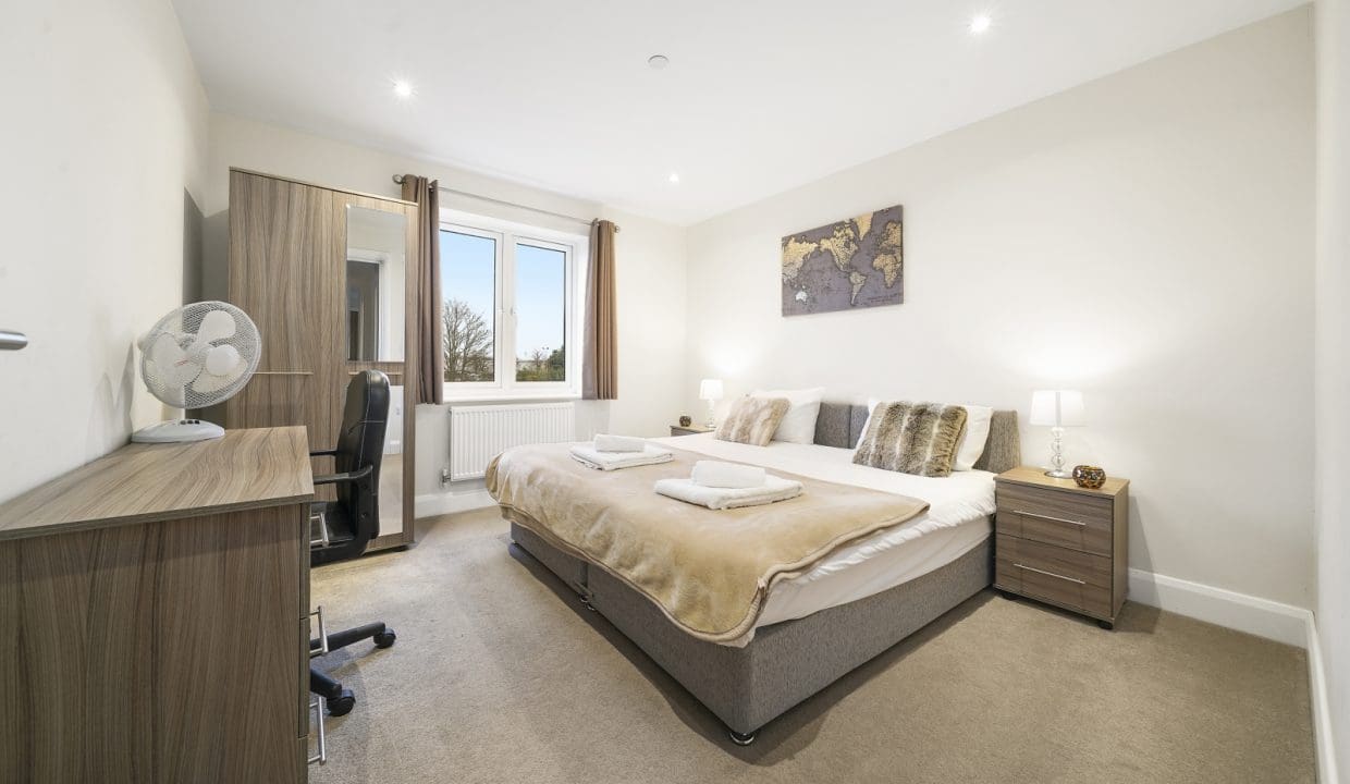 Heathrow Living 8 - Master Bedroom