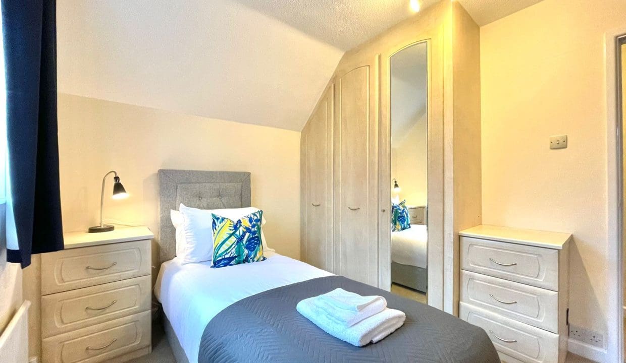 WhatsApp Image 2023-11-30 at 20.47.15_35532951