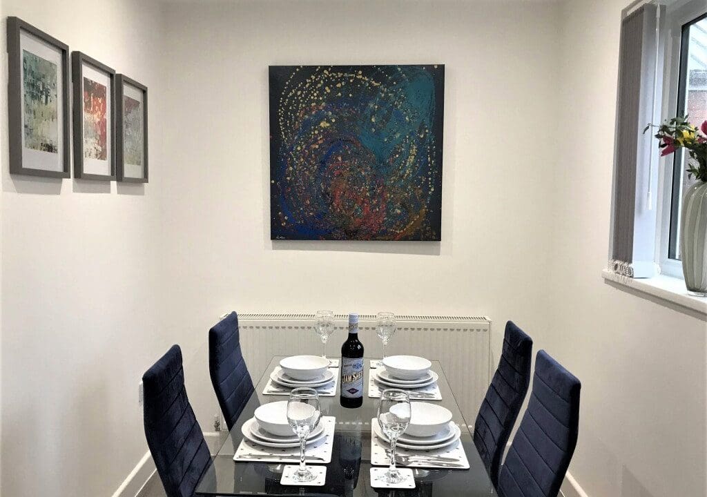 bb13f3bd9bd548ad5d989d677b387c0efefb85c47a659d4a5c8bd5c1a3d7ce86-25ca8aae9e_v0_w1024xh0_rDEF[1]