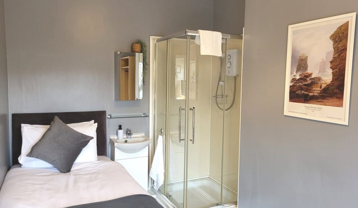 ee07aa2e-483c-475b-ba12-7059cc06af1f[1]