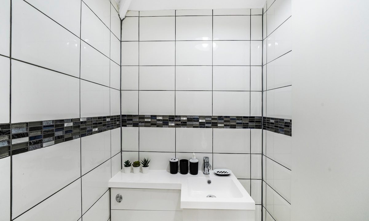 7rdeuhjqsyccv4al6gk1[1]