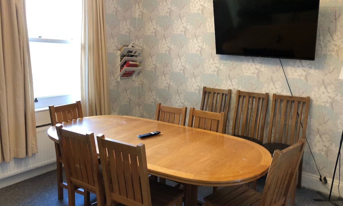 4037e0d7-d9ea-419c-b3d4-7627566756f3[1]