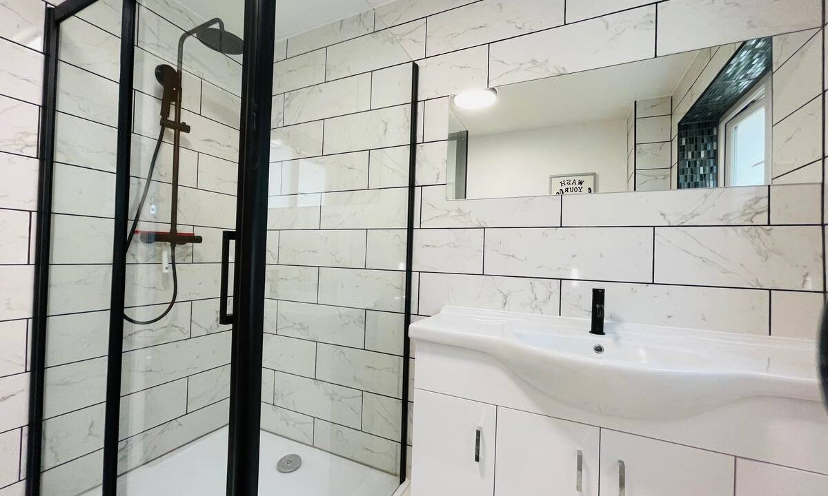 8fde2a64-8f06-428f-bd47-091c6847e3cc[1]