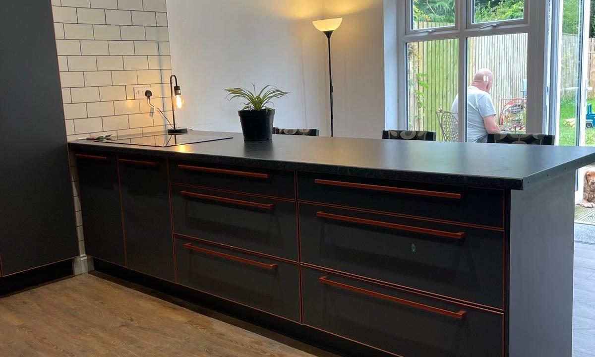 61fa108a-4bd6-4da3-bb80-75cddad3fe9f