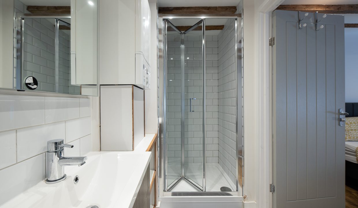 Flat 2 Pepper Alley Banbury_005