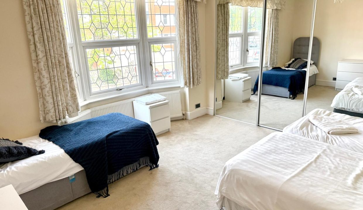 Photo 13-05-2025, 11 37 24 (4)