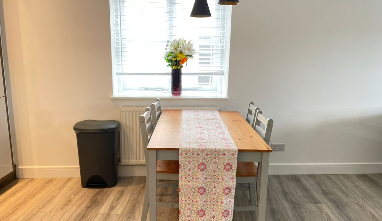 WhatsApp Image 2024-05-25 at 10.41.47 (1)