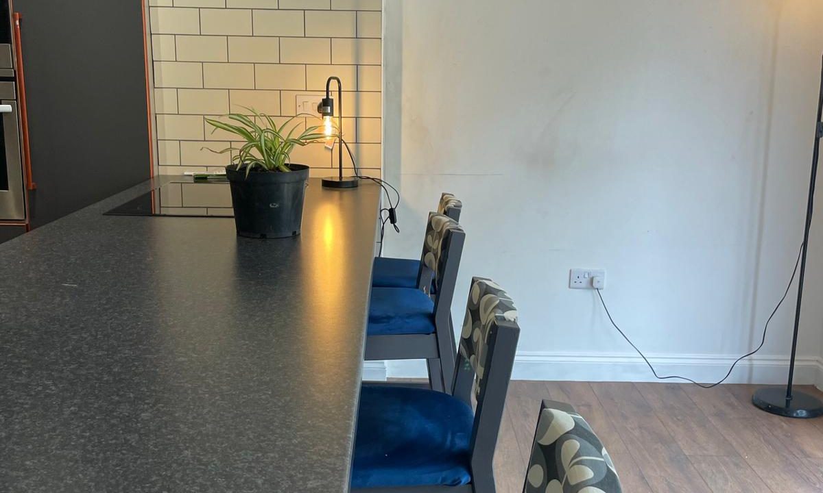 bcd6f034-0335-47c0-84ca-b1ad8d193a2b