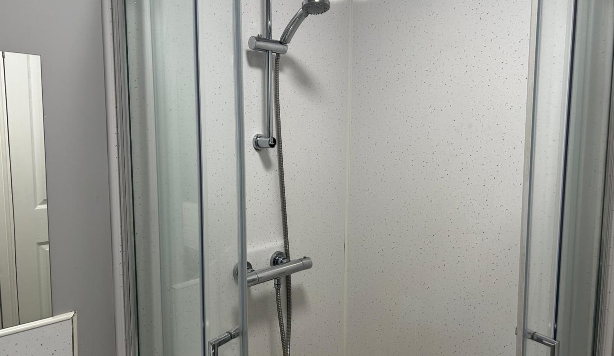 WhatsApp Image 2025-05-30 at 04.11.24_c28c1d7c