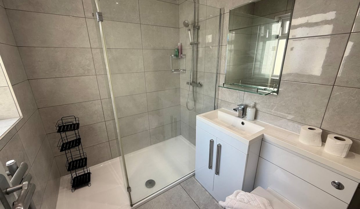 4dd1eeec-2ef9-4032-b28c-2e6210d7a3a0[1]