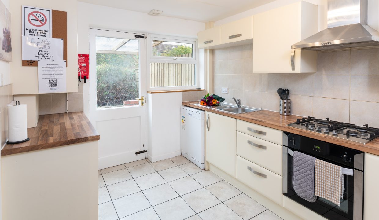 14 Tilling Road, Bristol Oct 24-258-Edit
