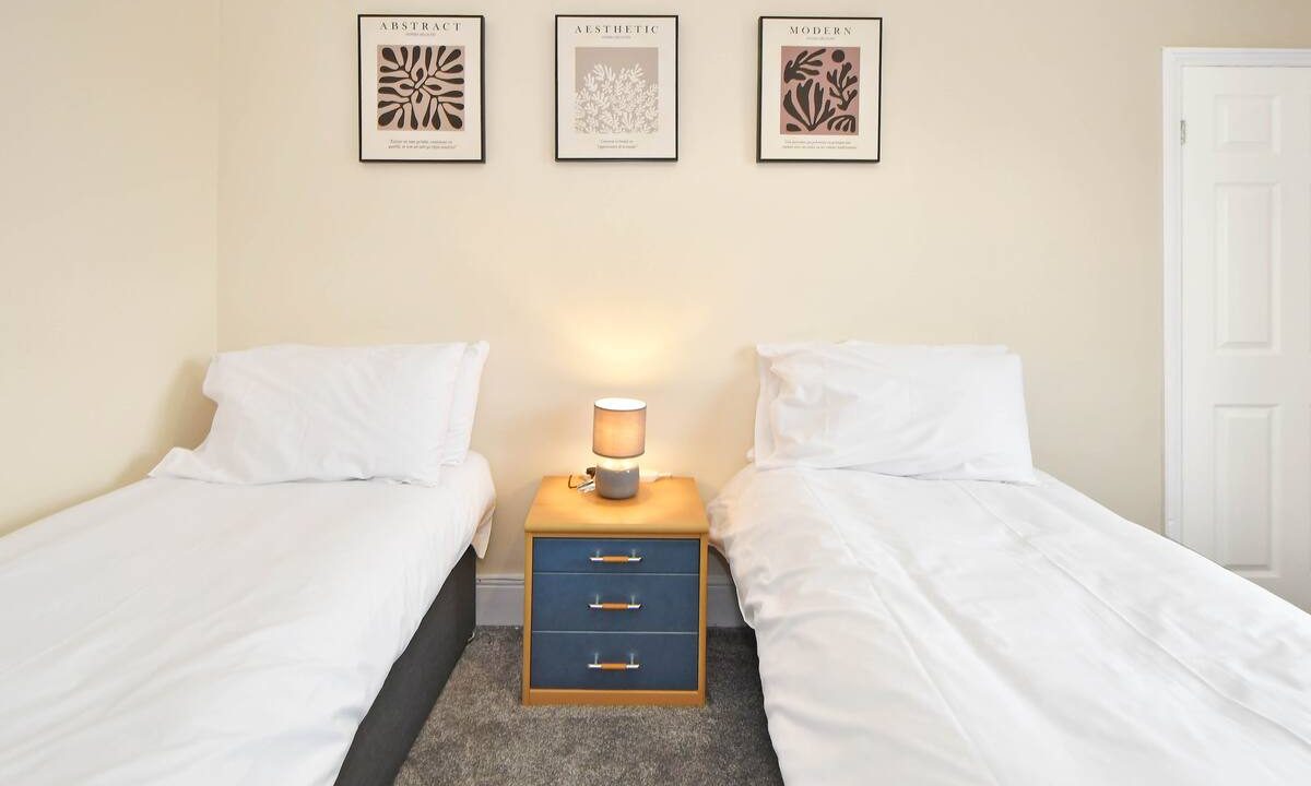 820500b4-6654-43e6-961e-cbe4fd695186