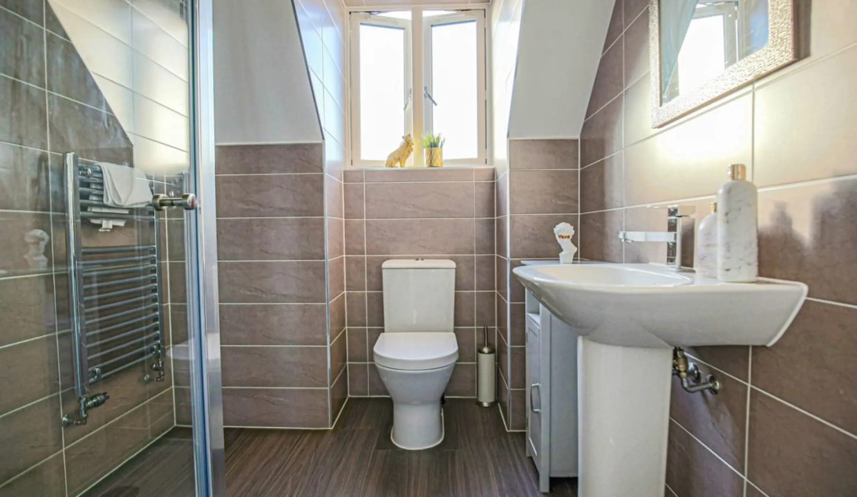 88541-253800-pBUNg--7rC---iu5nguLd--cegain1eyBn7KRHFQioWq--E-65f818cfa393c