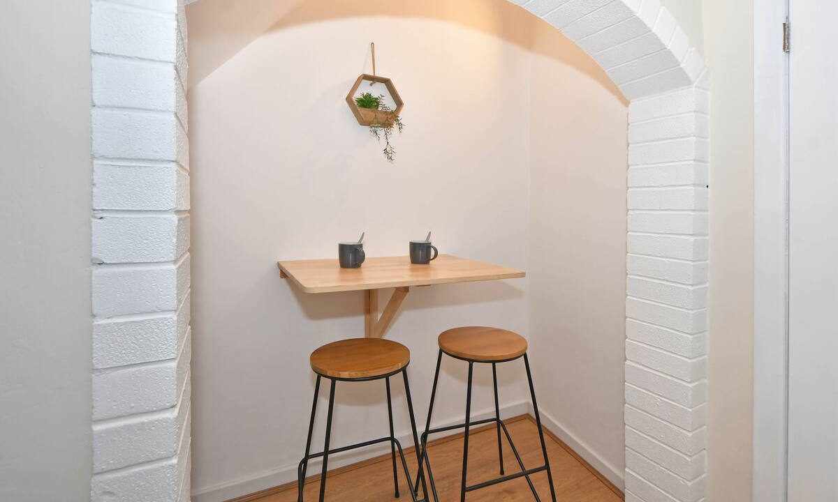 9733a664-6413-4eb1-a9c0-34b4a68bf259