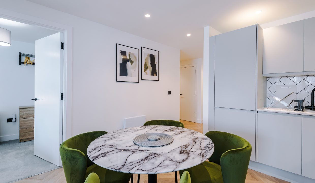 Apt30411Lomax-Airbnb-6