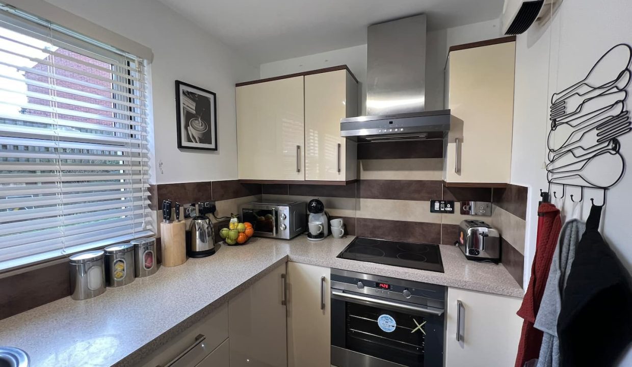 9a7a2edf-0e2a-4ca8-812c-8e93869f6843[1]