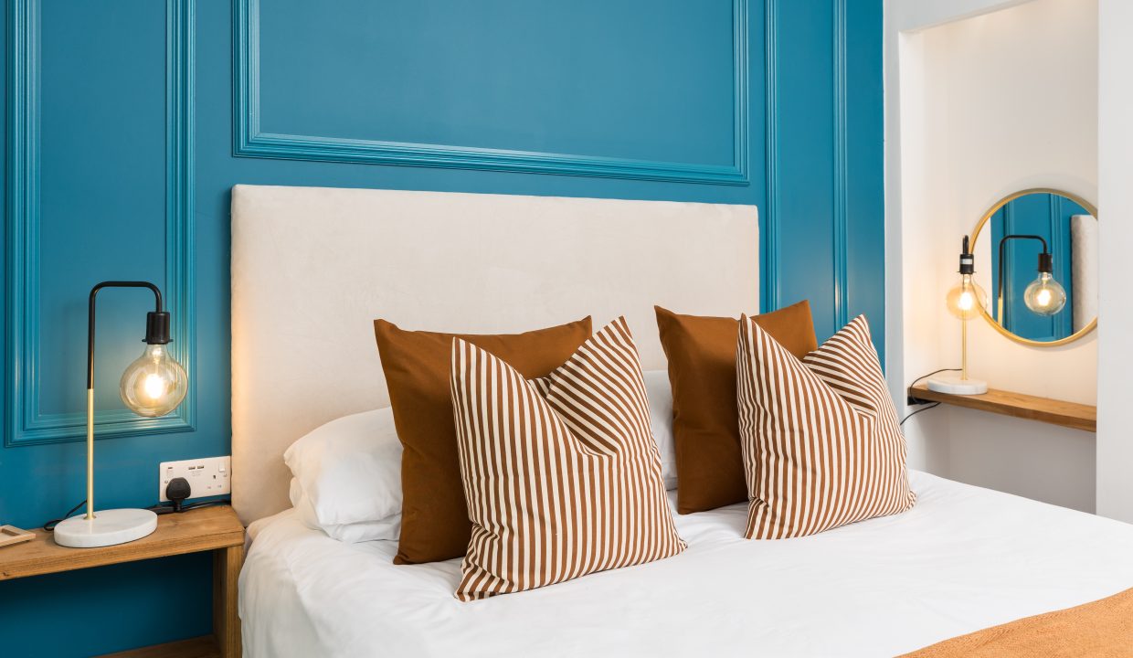 Stratford-20251015-r2-18