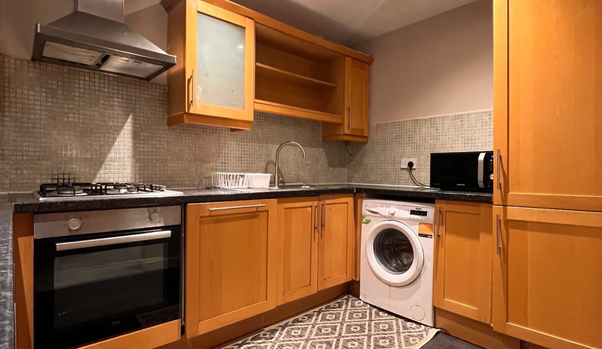 36ed0981-a06d-4d3a-9514-dfbb0e7453c9[1]