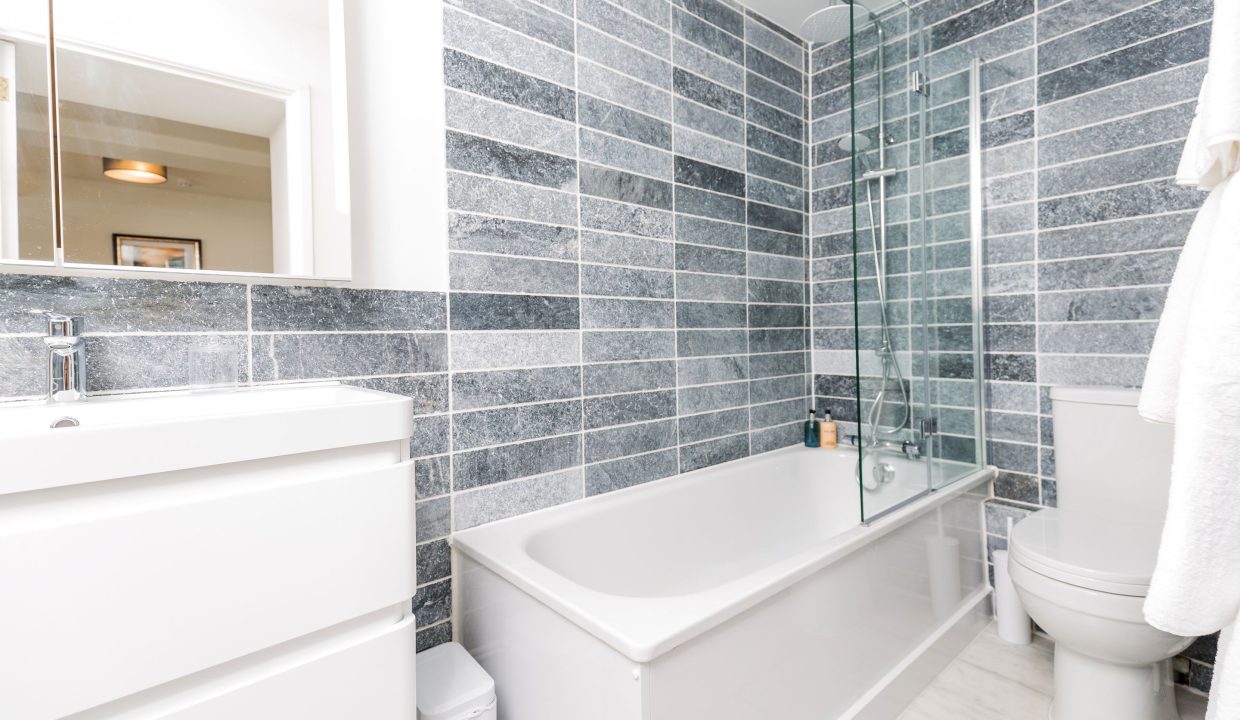 LA ELIZABETH MEWS FLAT 6-27