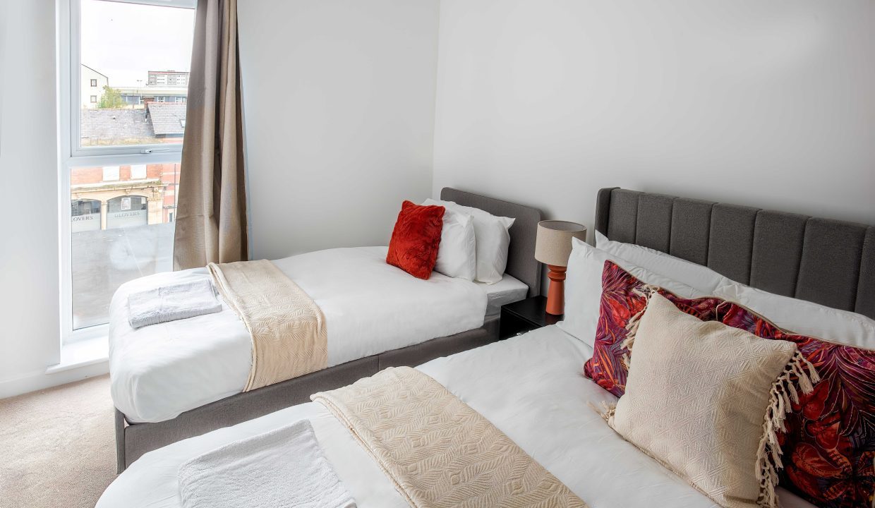 Preston 1 FULL SIZE (48)