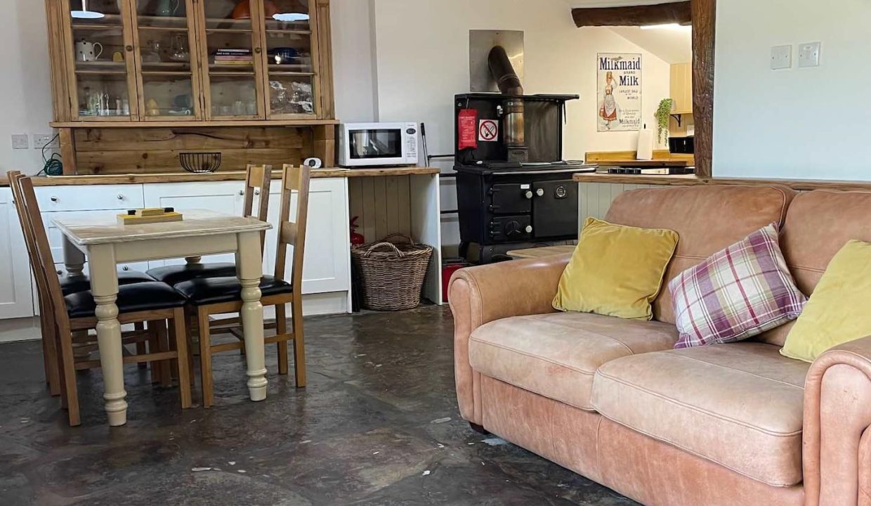 e5529ce2-f654-4f8b-92fe-539167ce572a[1]