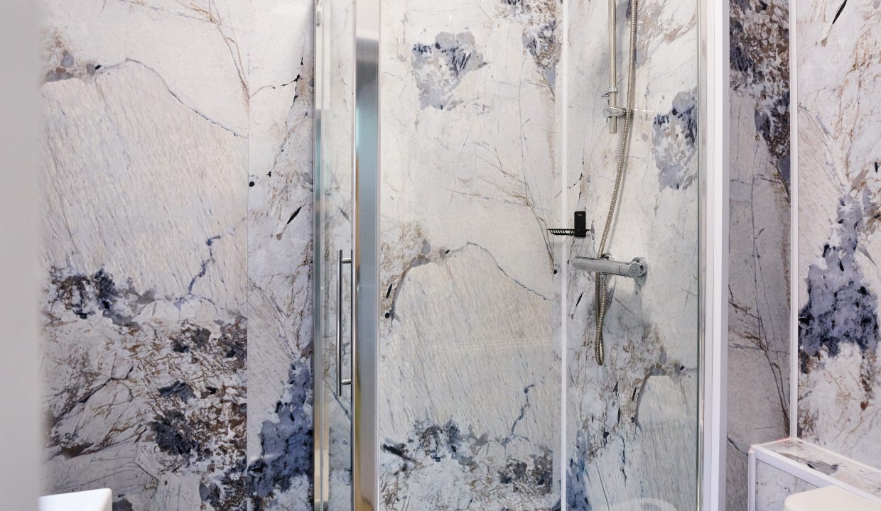 ee_250907_10chandos_228