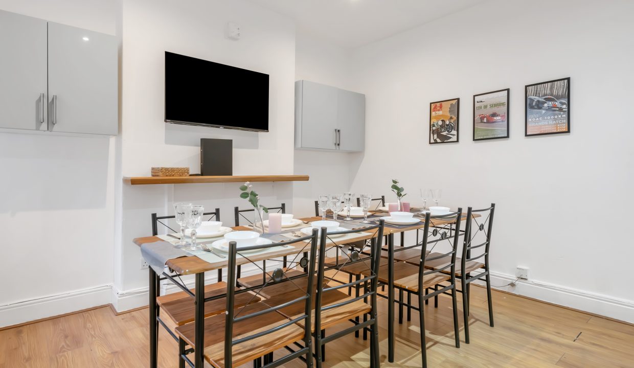 111 radfod blvd-hi-22