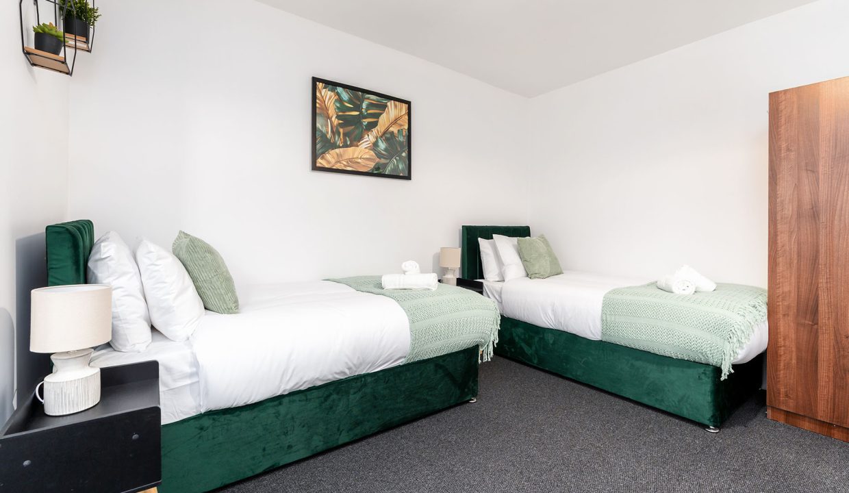 corporate-stay-sheffield-comfortable-twin-room-layout