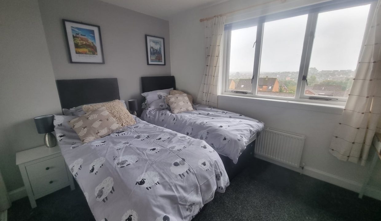 7e4982d5-e31f-4a05-9aed-b6e969165911[1]