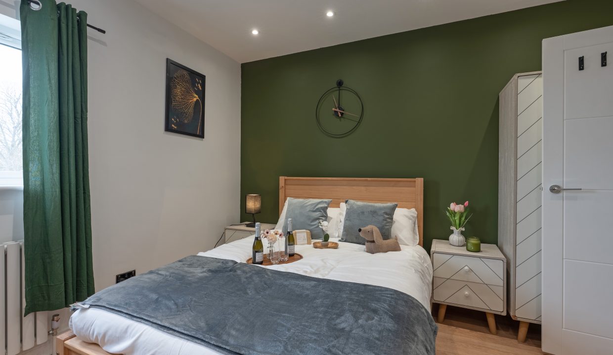 19 Essex Rd Bognor--22