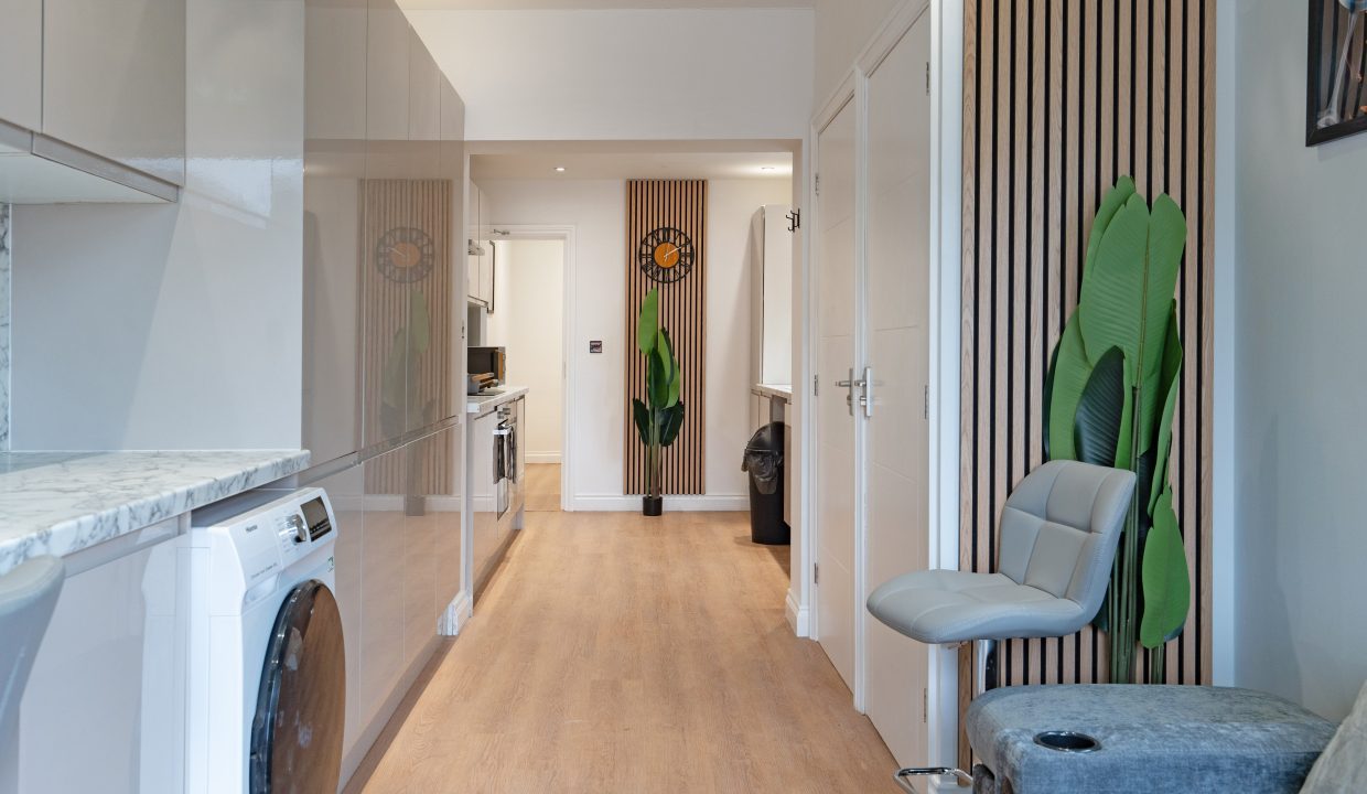 19 Essex Rd Bognor-7405726