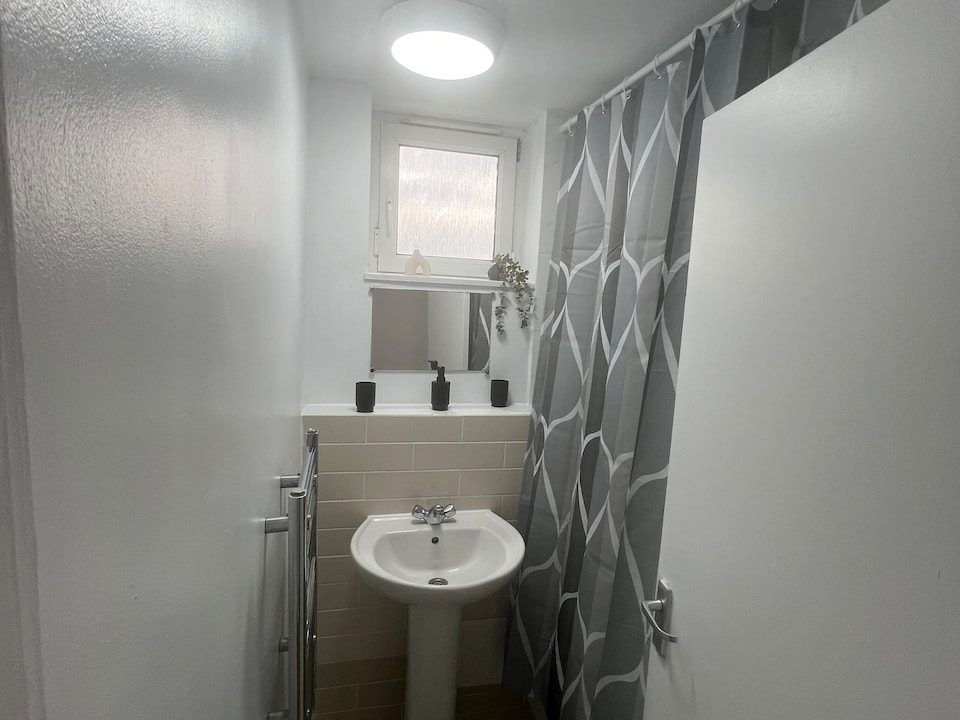 4bf1f756-ff72-436e-a823-a13eb6ccc3de[1]