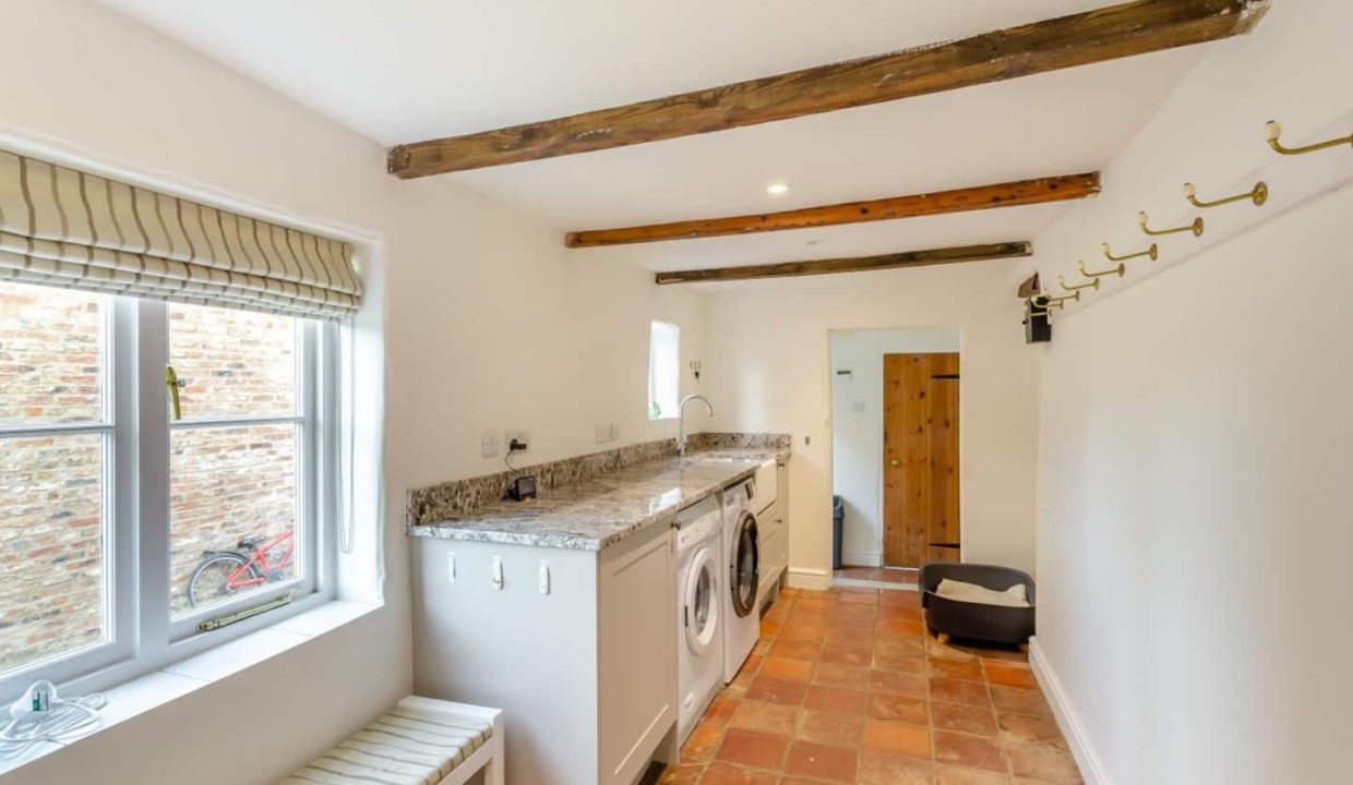 765e7632-fd84-4a79-a908-5a4c50179aed[1]