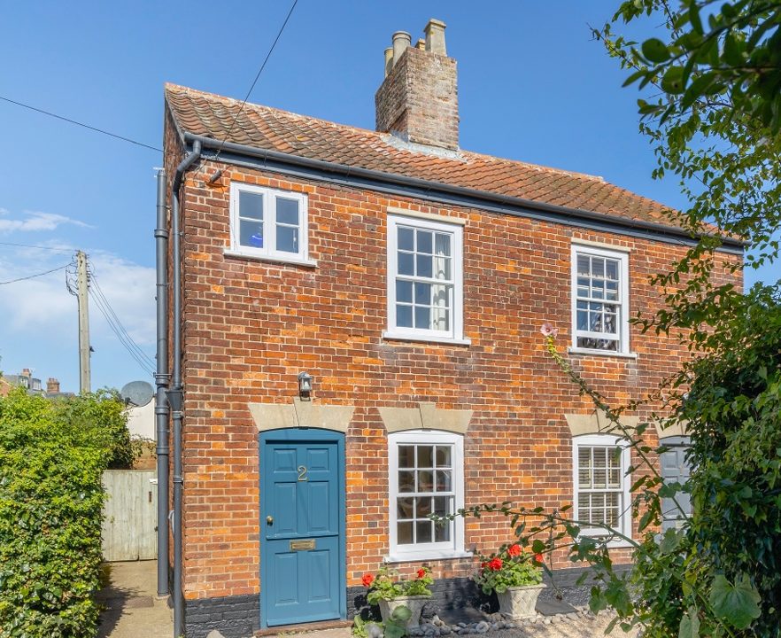 792471f53449258a9ecc8eefc54cda9e-full